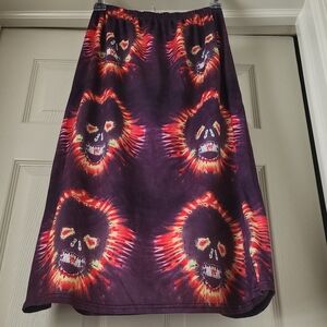 Y2K Tie dye (printed) midi skirt with skulls. Juniors size L